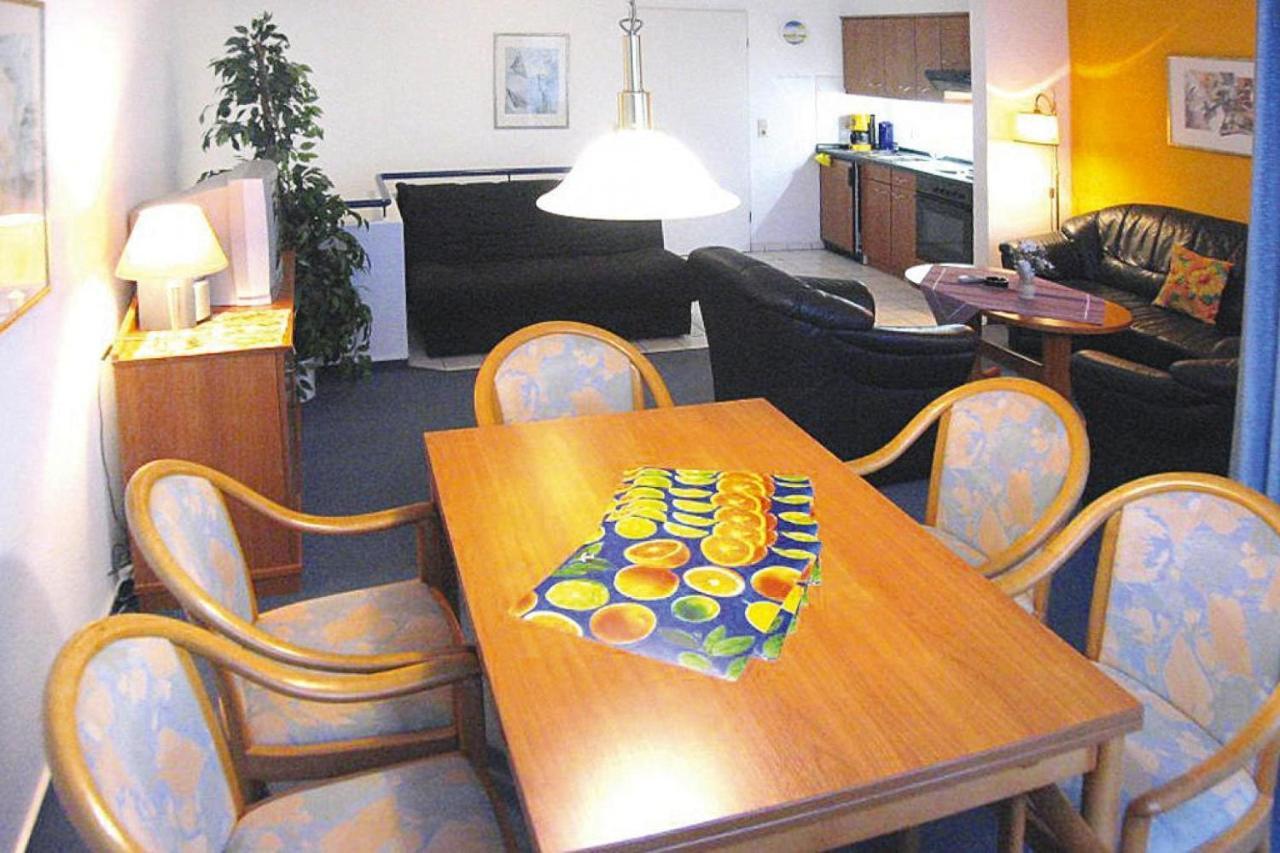 Apartment In Cuxhaven With A Shared Pool ภายนอก รูปภาพ