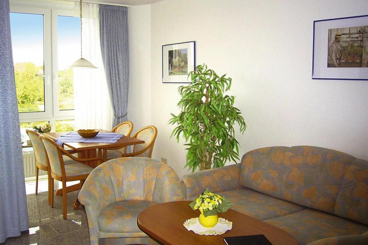 Apartment In Cuxhaven With A Shared Pool ภายนอก รูปภาพ